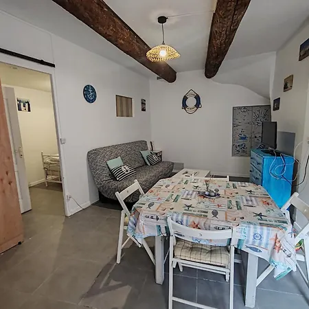 Apartment Joli T2 Ambiance Nautique Climatise Et Bien Situe